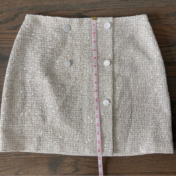 English Factory Mini Skirt White Sequin Embellished Tweed Women’s Size Medium - Picture 5 of 6